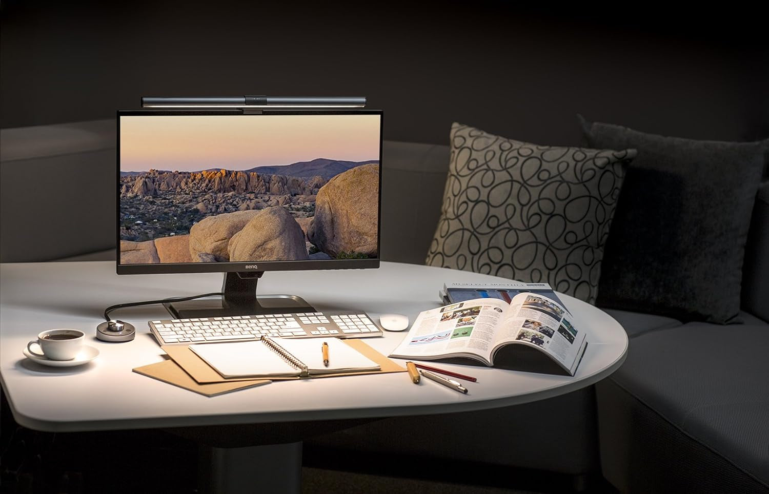 Screenbar plus E-Reading LED Computer Monitor Light Bar with Desktop Dial, Auto-Dimming and Hue Adjustment, No Screen Glare, Space Saving, USB Powered, Matte Silver
